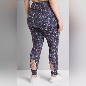 LIVI By Lane Bryant Purple Patterned Leggings With Lace Open Calf And Pockets